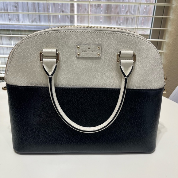 kate spade Handbags - Kate spade Wellesley grove street black and white leather shoulder bag.